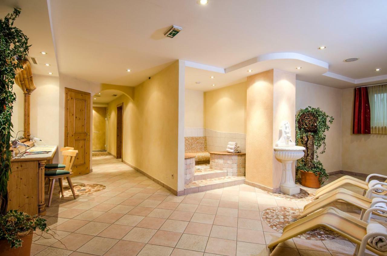Hotel Garni Siegele - Inklusive Silvretta-Card Premium 伊施格尔 外观 照片