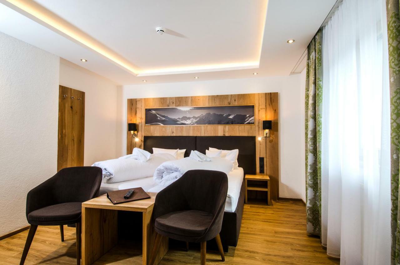 Hotel Garni Siegele - Inklusive Silvretta-Card Premium 伊施格尔 外观 照片